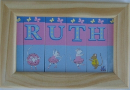 Angelina Ballerina - Name in a frame 5 letters